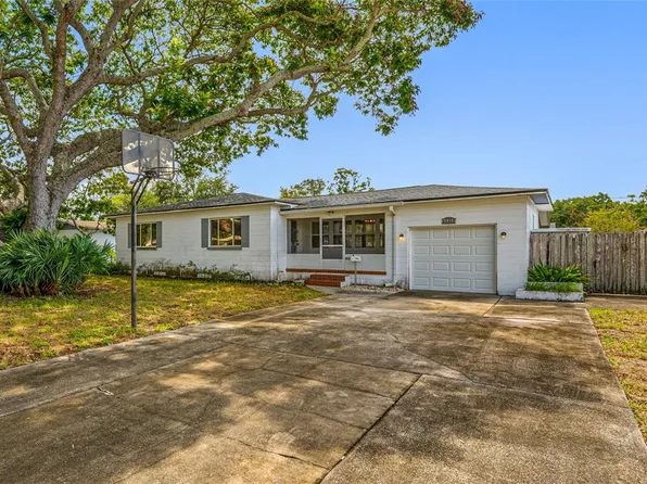 5918 4TH AVENUE N, ST PETERSBURG, FL 33710