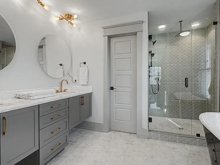 2206B White Ave — Photo 15