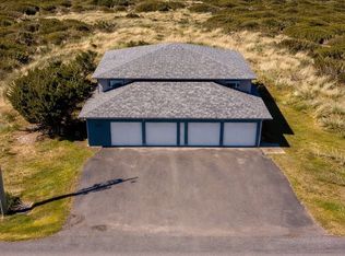 1027 S Sand Dune Avenue SW #1A, Ocean Shores, WA