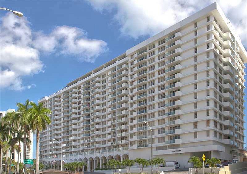 1st image of 5601 Collins Ave #6000
