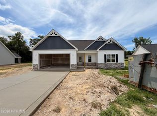 3760 Chatsworth Dr, La Grange, NC 28551