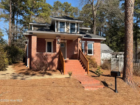 132 Tower Street, Southern Pines, NC 28387