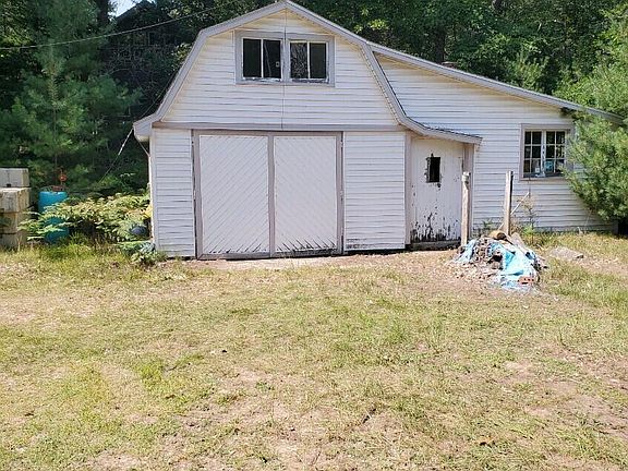 2nd image of 6811 S Lakeshore Dr