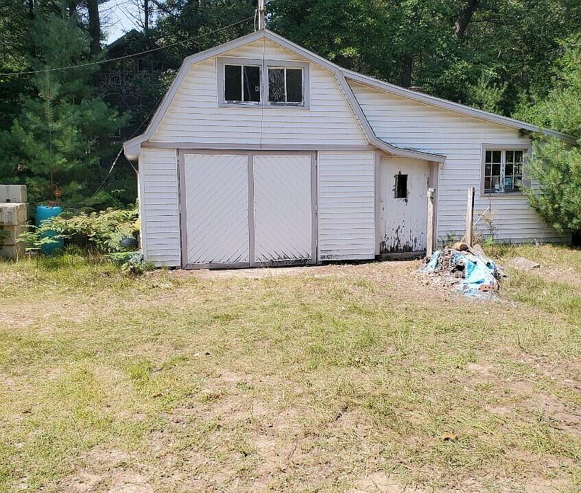 6811 S Lakeshore Dr, Pentwater, MI 49449 Zillow