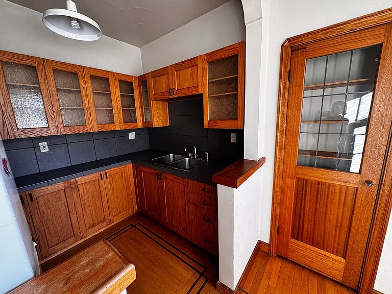 1418 Central Ave #19 — Photo 4