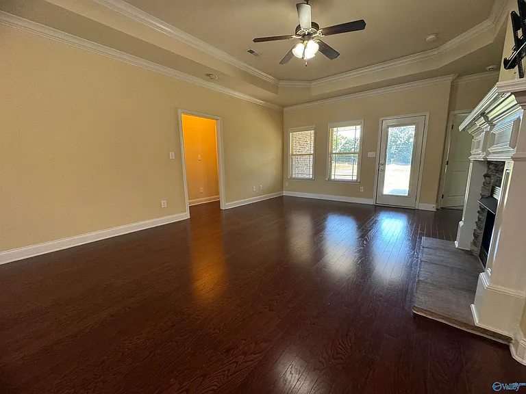 475 E Mossyleaf Dr — Photo 7