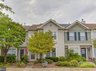 6584 Medinah Ln, Alexandria, VA 22312