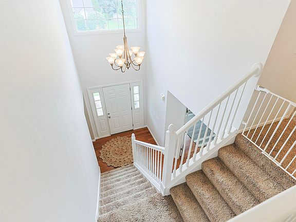 5th image of 50885 Lexington Glen Dr