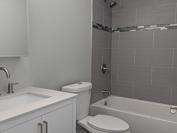 4th image of 183 Townsend Ave #C