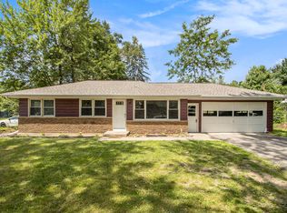 2910 Barney Rd, Kalamazoo, MI 49004