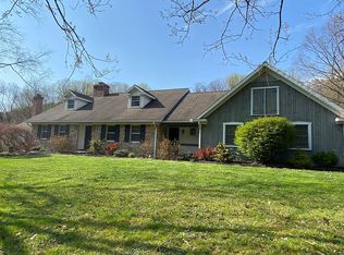 435 Toad Valley Rd, Dalmatia, PA 17017
