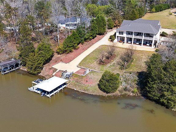 4th image of 15104 Burnt Pines Rd