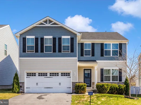 106 Butterfield Ave, Taneytown, MD 21787