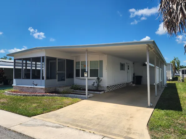 7541 Sesame St #118, Hudson, FL 34667