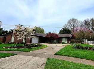 3213 Pebble Lake Dr, Lexington, KY 40515