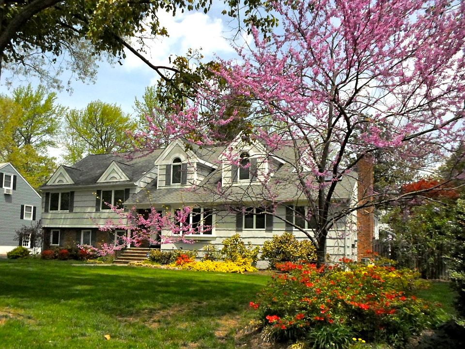 2nd image of 761 Norgate
