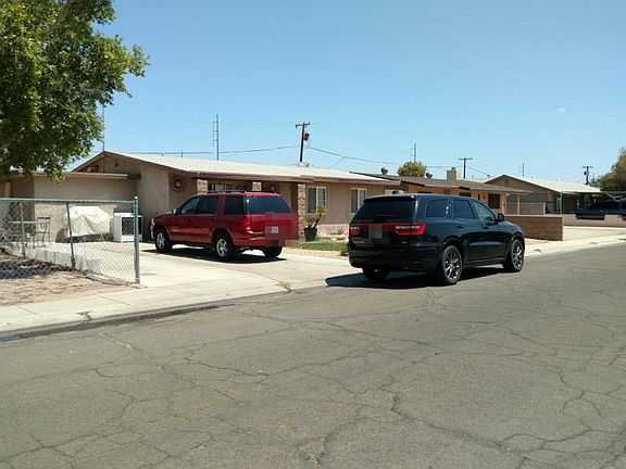 2nd image of 910 E 24th Pl