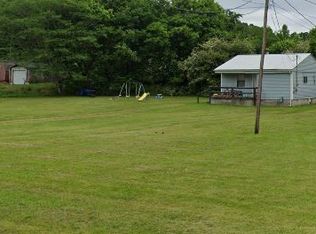 324 Old Valley Rd, Harriman, TN 37748