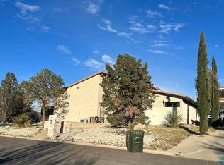 816 Dennis Way, Carlsbad, NM 88220