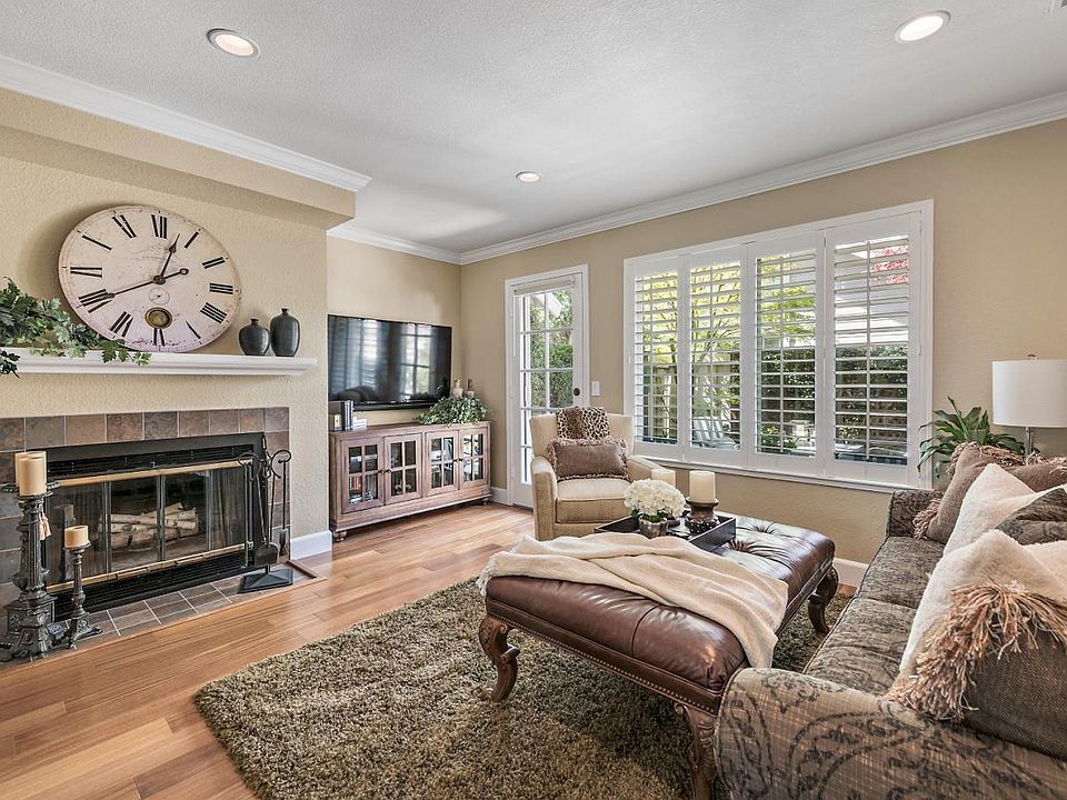 1st image of 4188 Blackford Cir