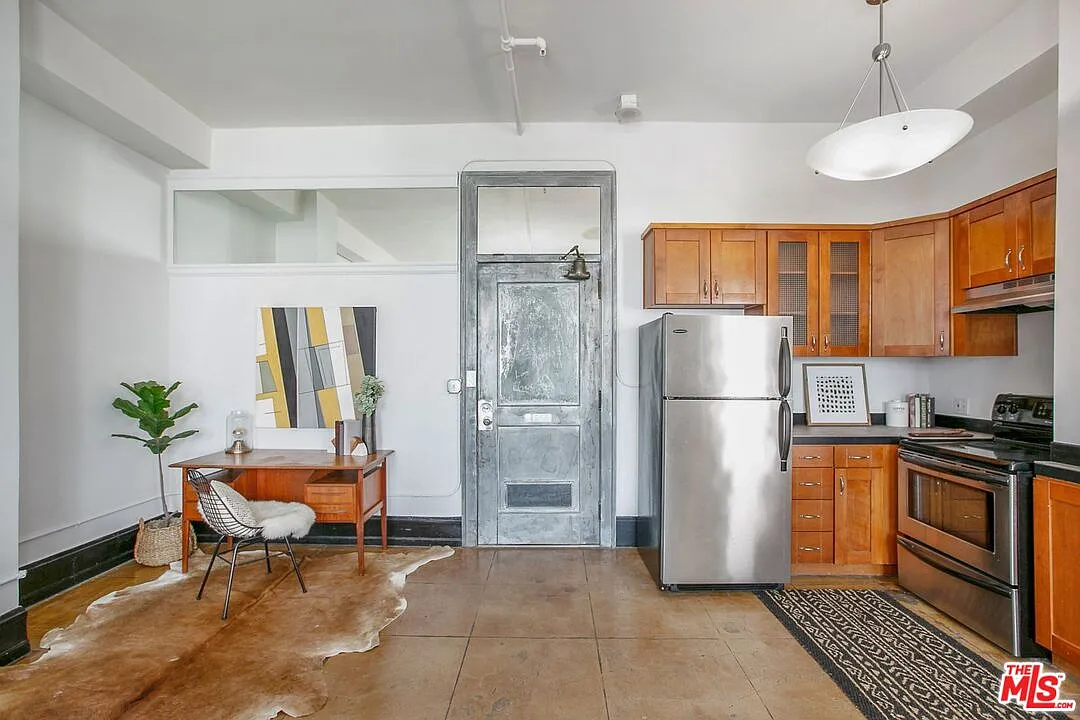 1 bed, 1.0 bath, 760 sqft, $2,200 — Photo 4