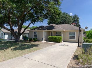 2810 S Rosary St, San Antonio, TX 78203