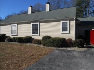 30 Cornfield Point #30, Woodstock, CT 06281