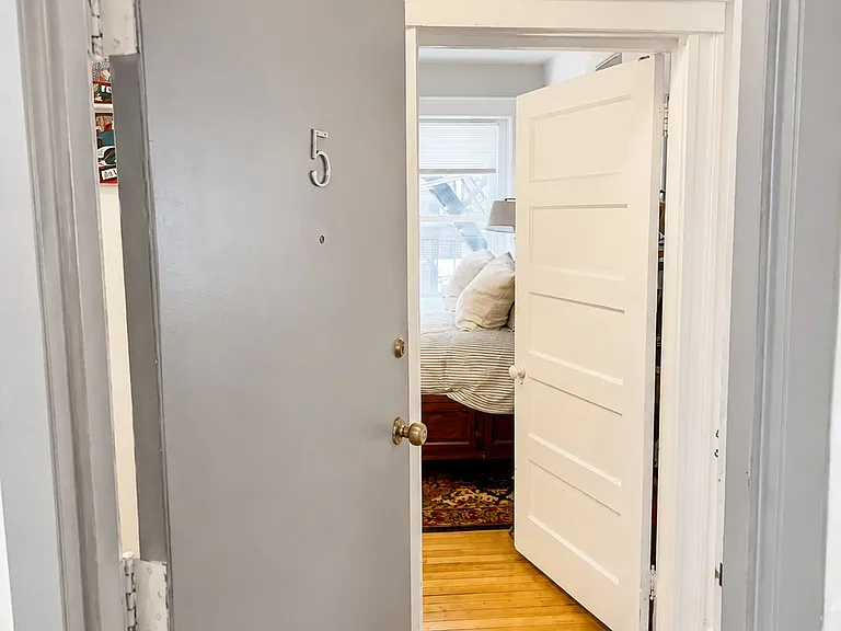 1322 Commonwealth Ave #3 — Photo 4