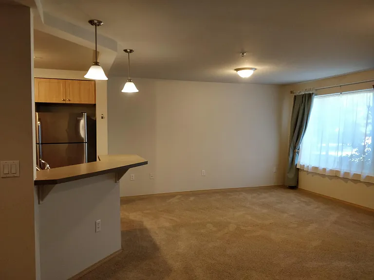 10931 124th Ave NE #103 — Photo 2
