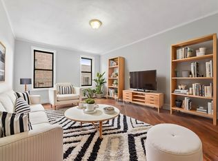 4334 49th St APT 5B, Sunnyside, NY 11104