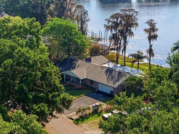 700 Druid Way, Lutz, FL 33548