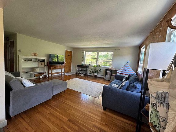 4th image of 124 Nonantum Rd #124