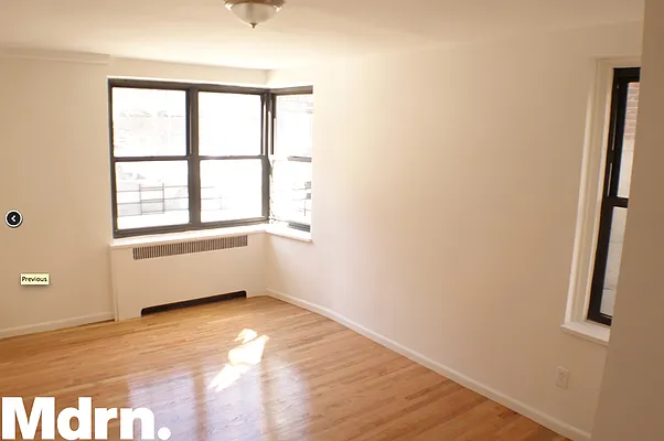 Rented by Mdrn Residential | media 2