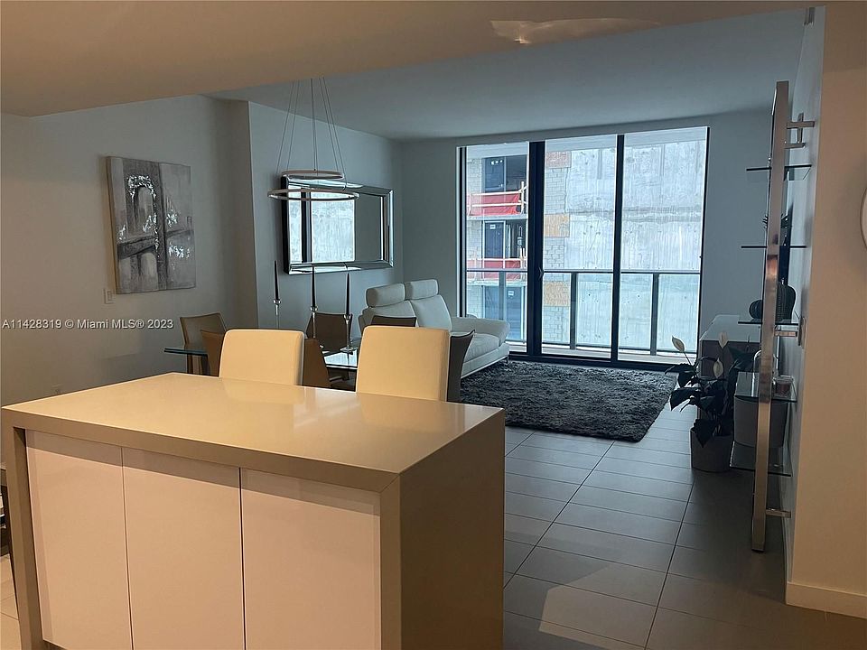 1st image of 1600 NE 1st Ave #2118