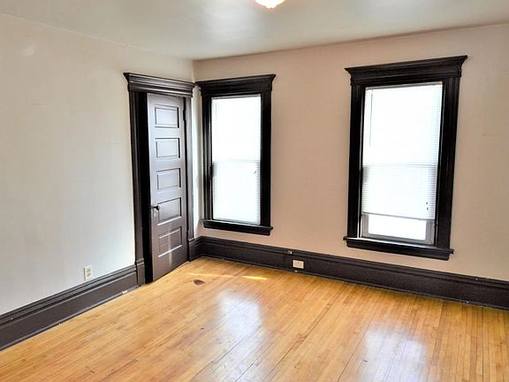 3rd image of 2933 N 6th St APT 2