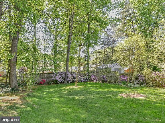 5th image of 4403 Aragon Pl
