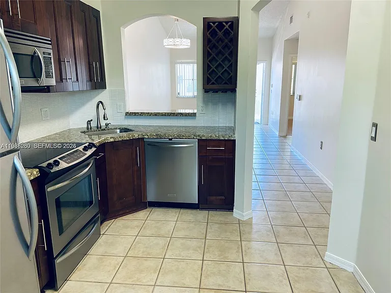 2173 NW 78th Ave #204 — Photo 8