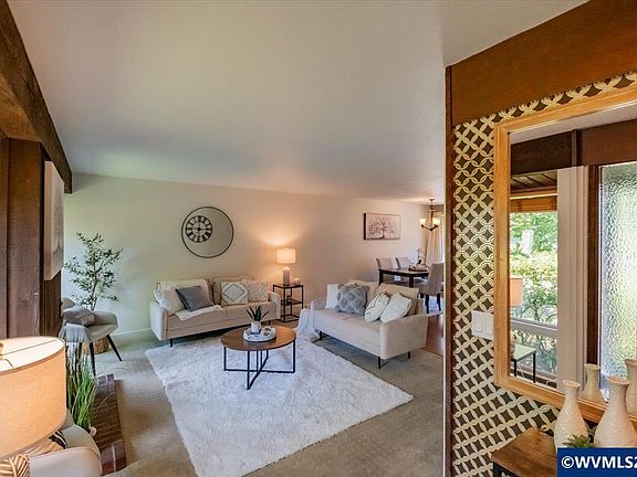 5th image of 3411 NW Walnut Blvd