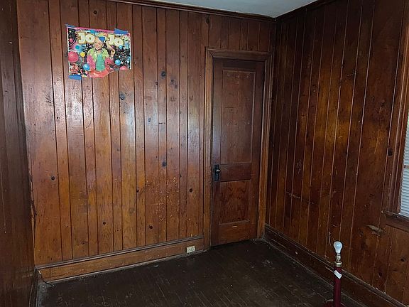 2nd image of 397 Winsmith Ave