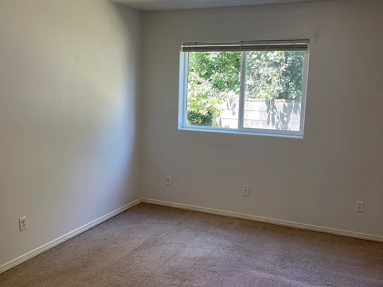 602 Easy St #A — Photo 7