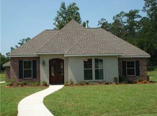 21277 Lake Ponchartrain Dr, Ponchatoula, LA 70454