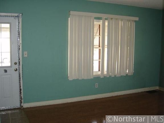 3rd image of 1580 Sloan St