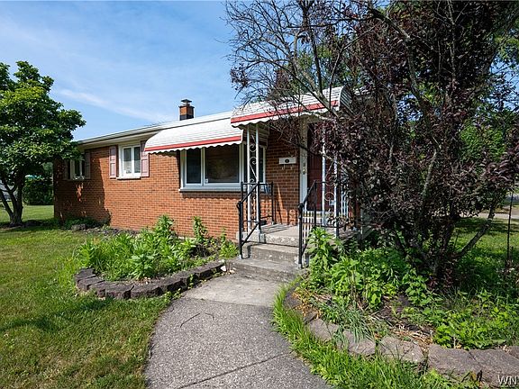 5th image of 200 Margaret Rd