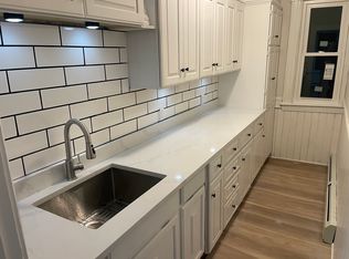 53 Russell St APT 2, Worcester, MA 01609