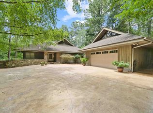 1031 Old Still Rd, Greensboro, GA 30642