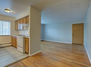 4811 Cadieux Rd APT 10, Detroit, MI 48224