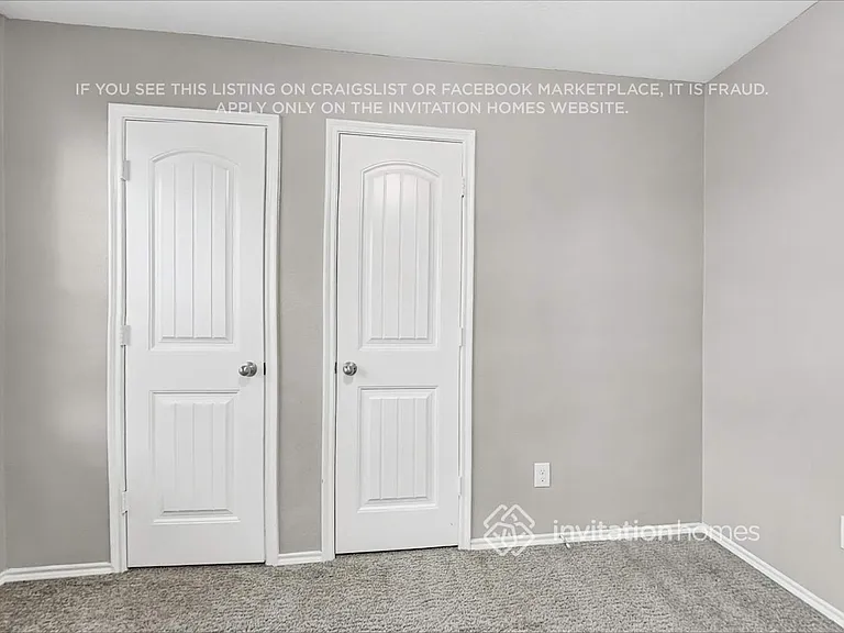 313 Eastland Ct — Photo 16