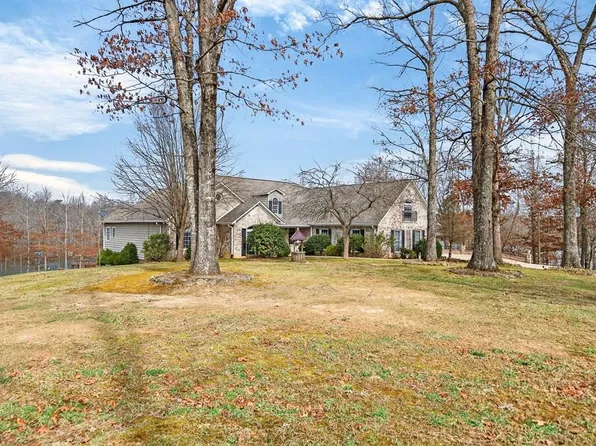 235 Sycamore Bnd, Monterey, TN 38574