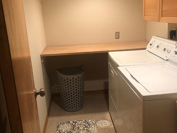 4th image of 6629 Cornelia Dr