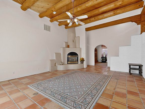 3rd image of 152 Camino De Las Huertas